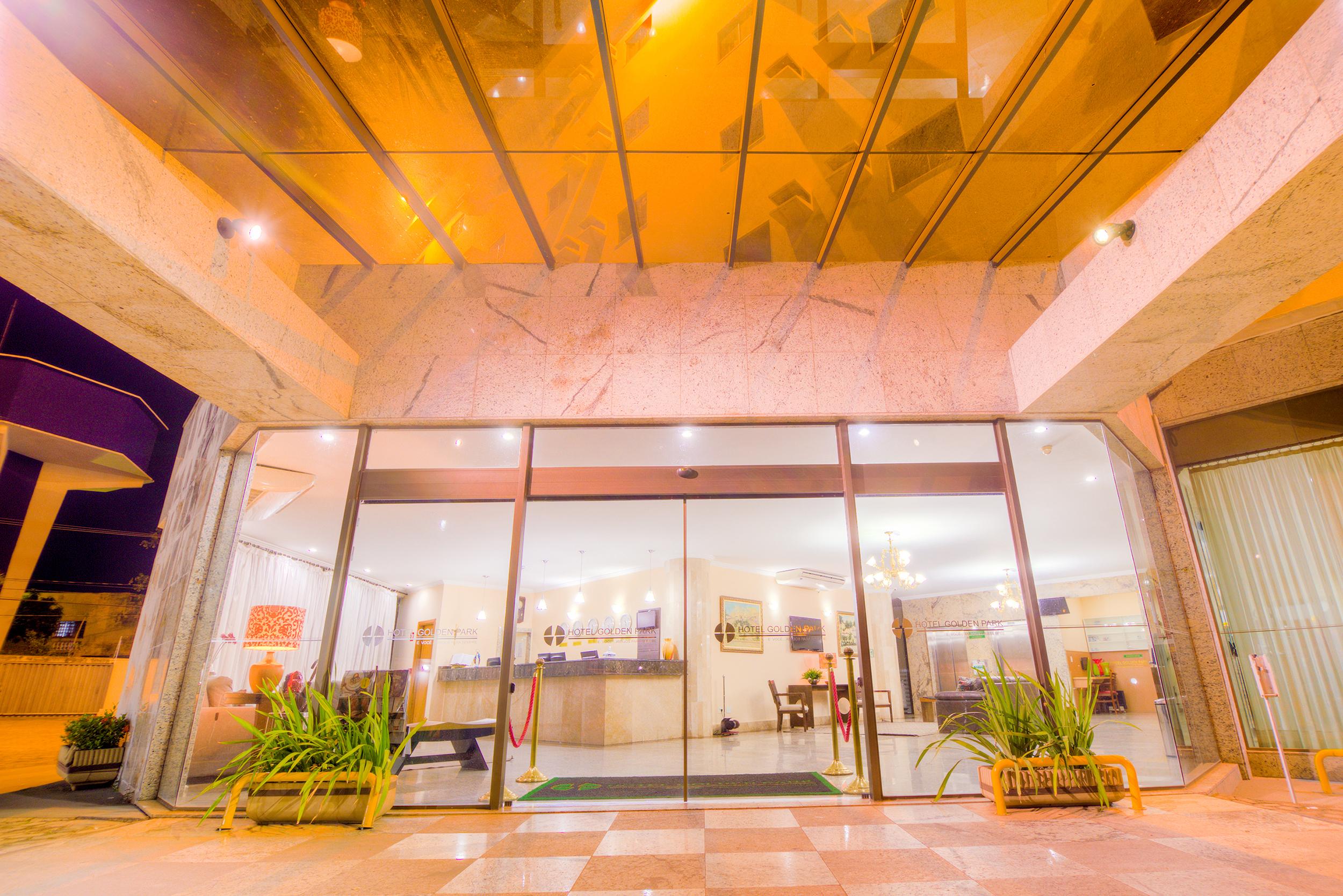Hotel Golden Park Uberaba By Nacional Inn Eksteriør bilde