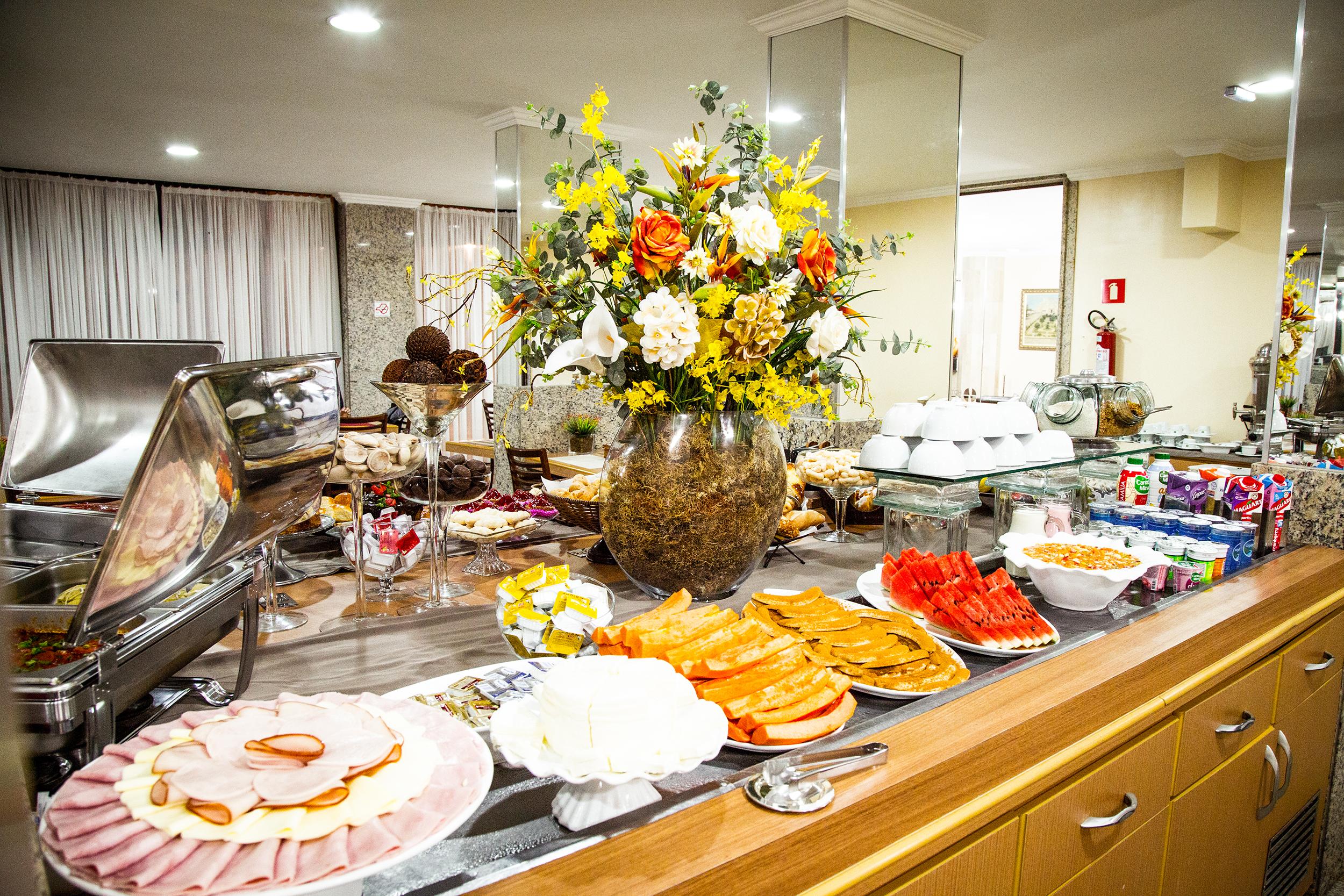 Hotel Golden Park Uberaba By Nacional Inn Eksteriør bilde